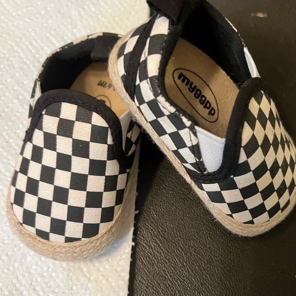 Ddbbrw checker shoes - Picture 4 of 9